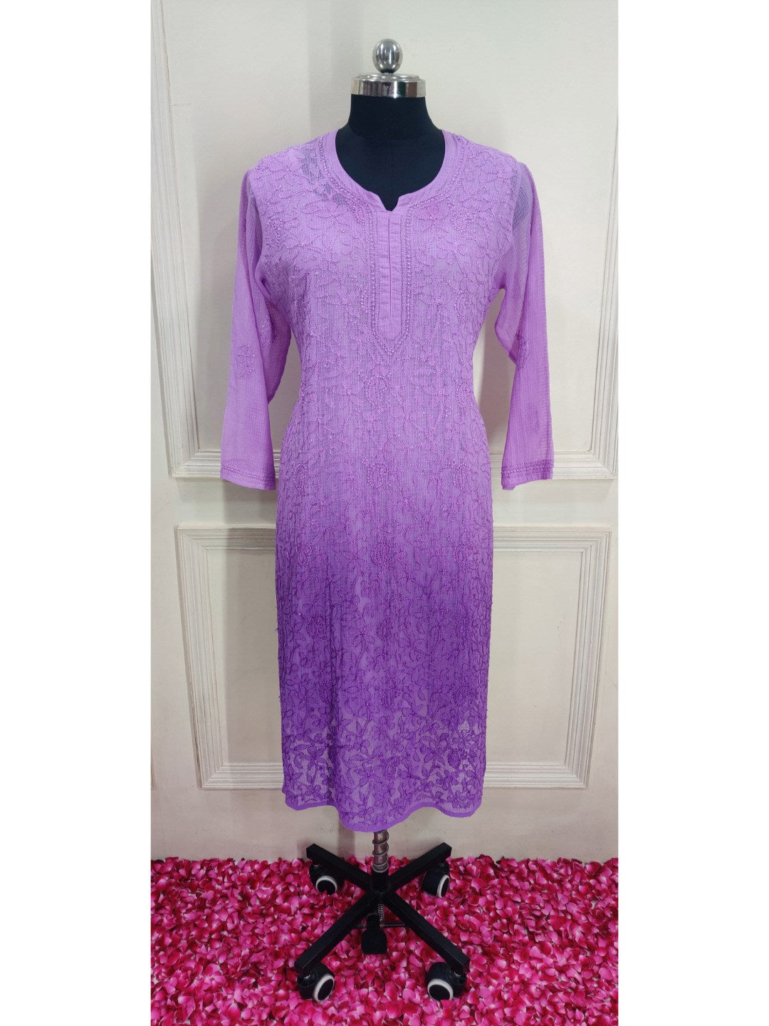 chikan kurtas